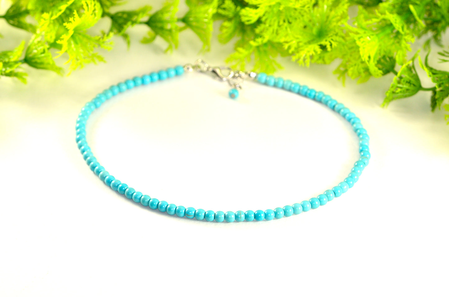 4mm Turquoise Howlite Choker Necklace for women.