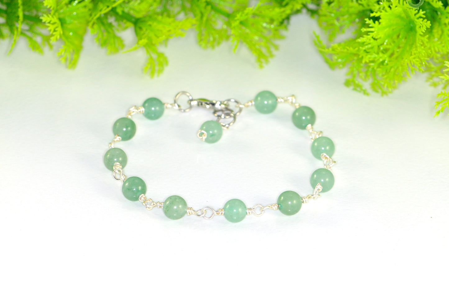 6mm Green Aventurine Link Bracelet with clasp.