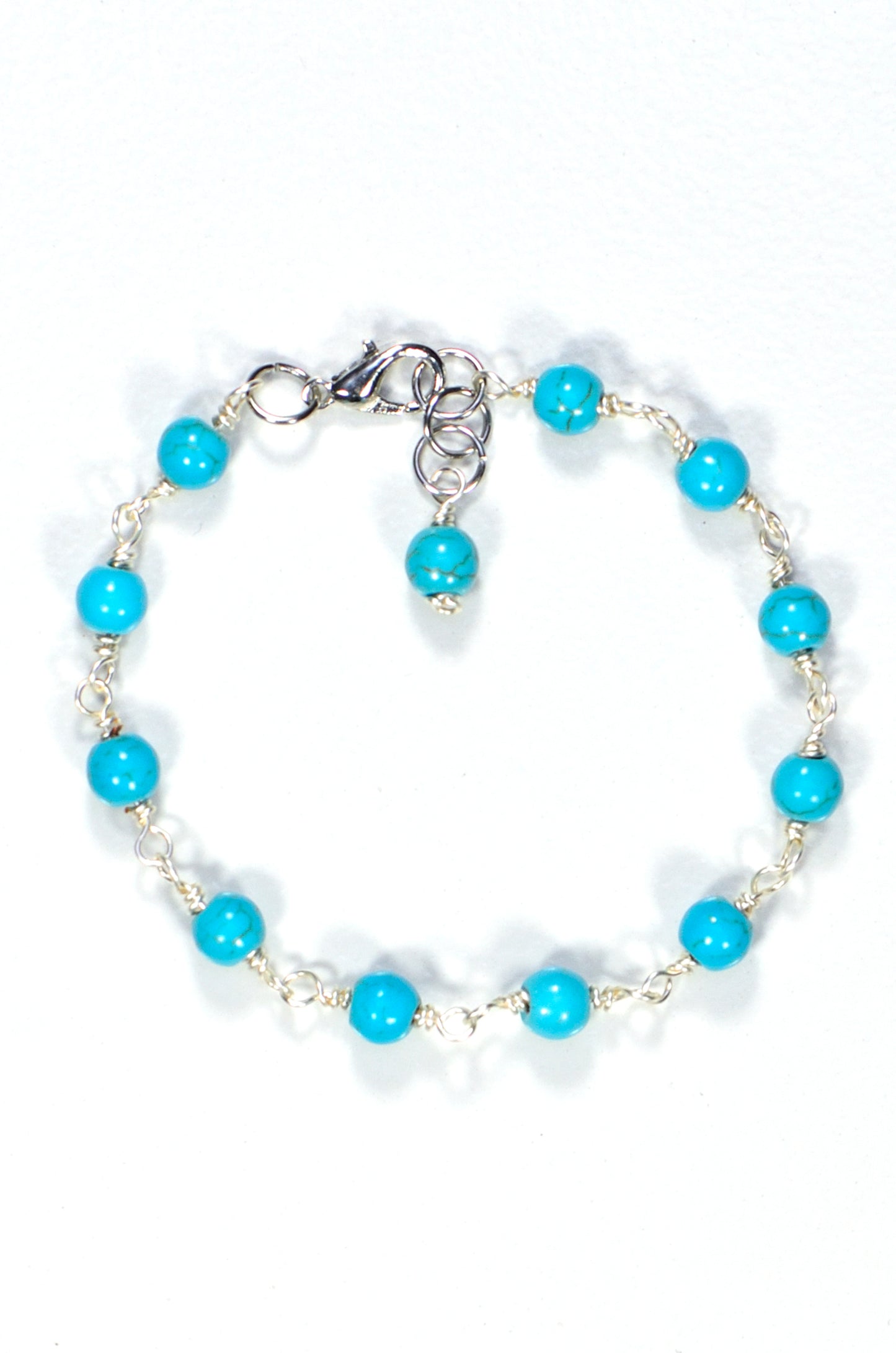 Top view of 6mm Turquoise Howlite Bracelet.