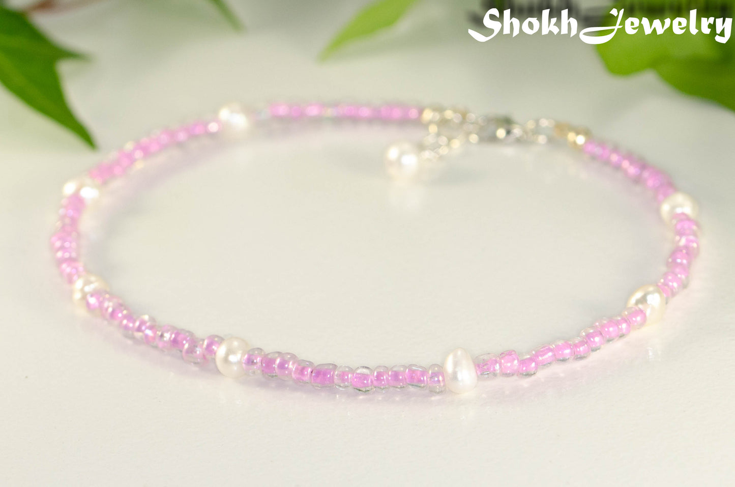 Close up of Freshwater Pearl and Pink Seed Bead Anklet.