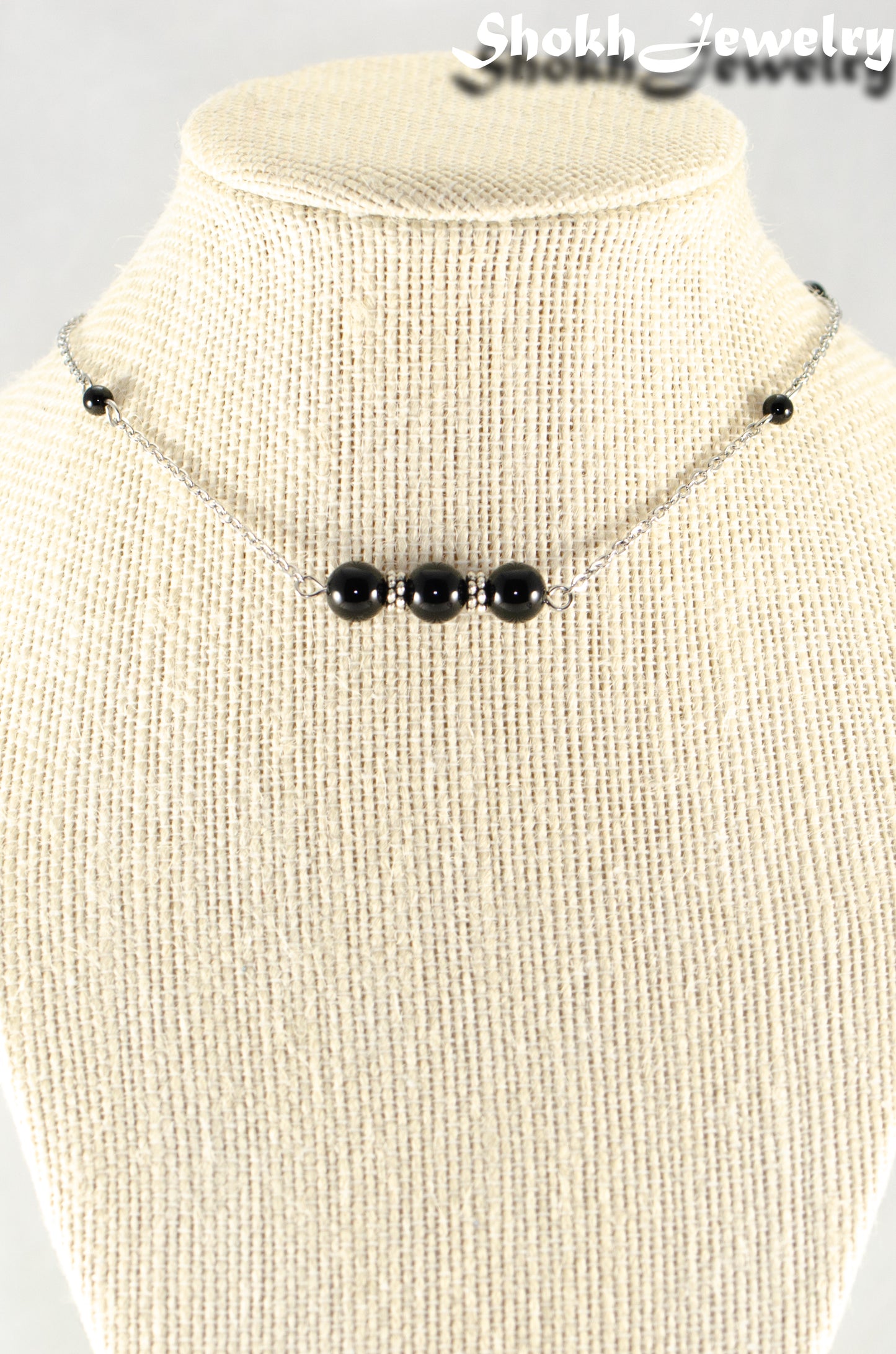 Close up of Natural Black Onyx and Chain Choker Necklace.