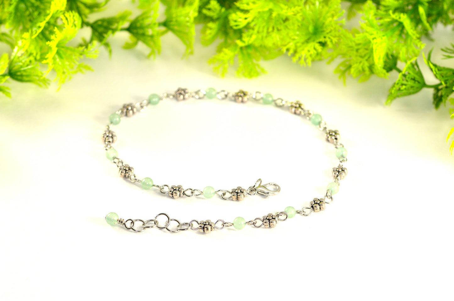 Tibetan Silver Flower and Green Aventurine Choker Necklace with clasp and a cute little dangle.
