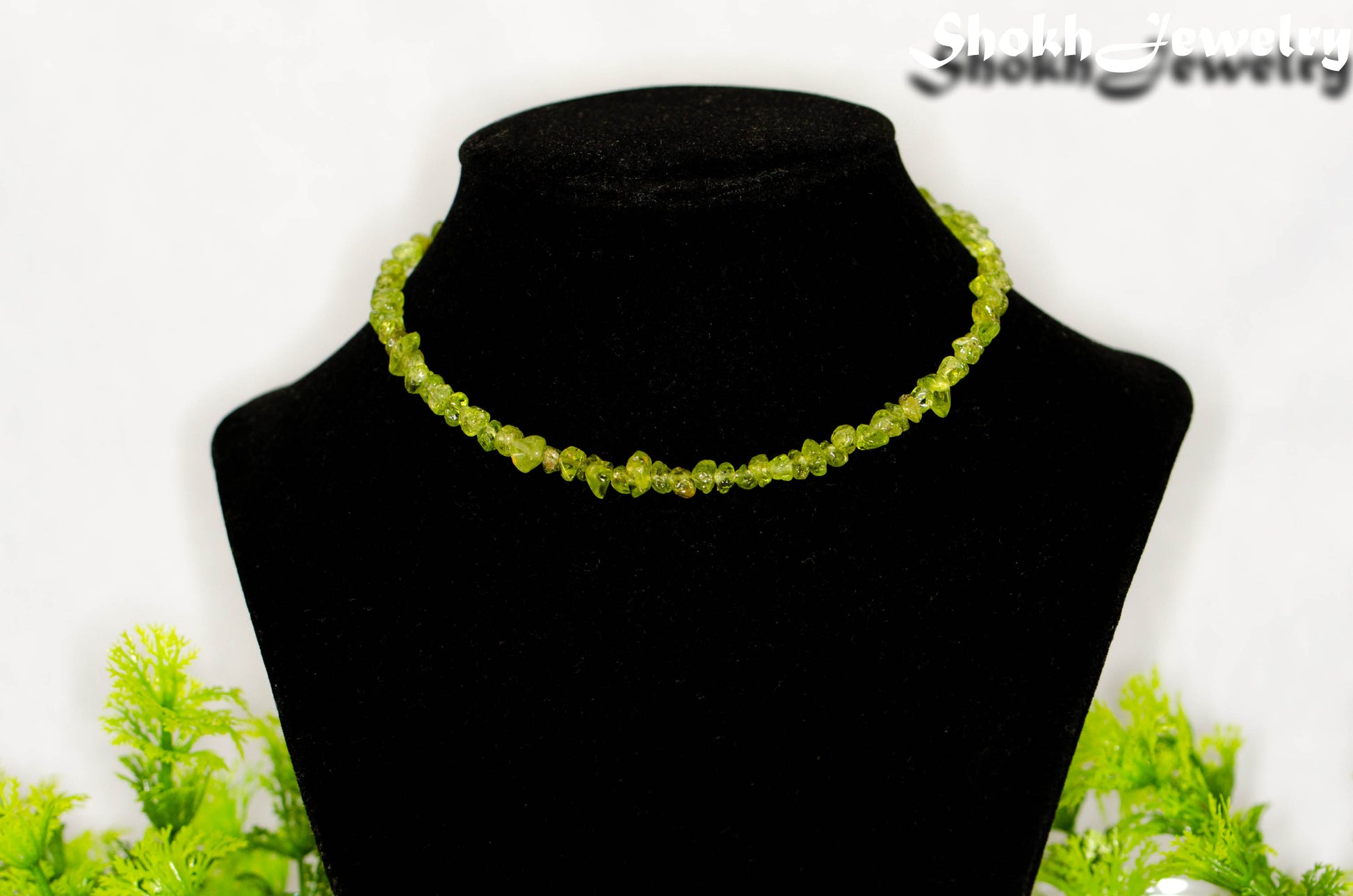 Natural Peridot Crystal Chip Choker Necklace on a bust