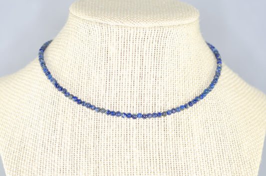 3mm Natural Lapis Lazuli Choker Necklace displayed on a bust.