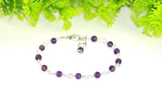 4mm Amethyst Link Bracelet with clasp.