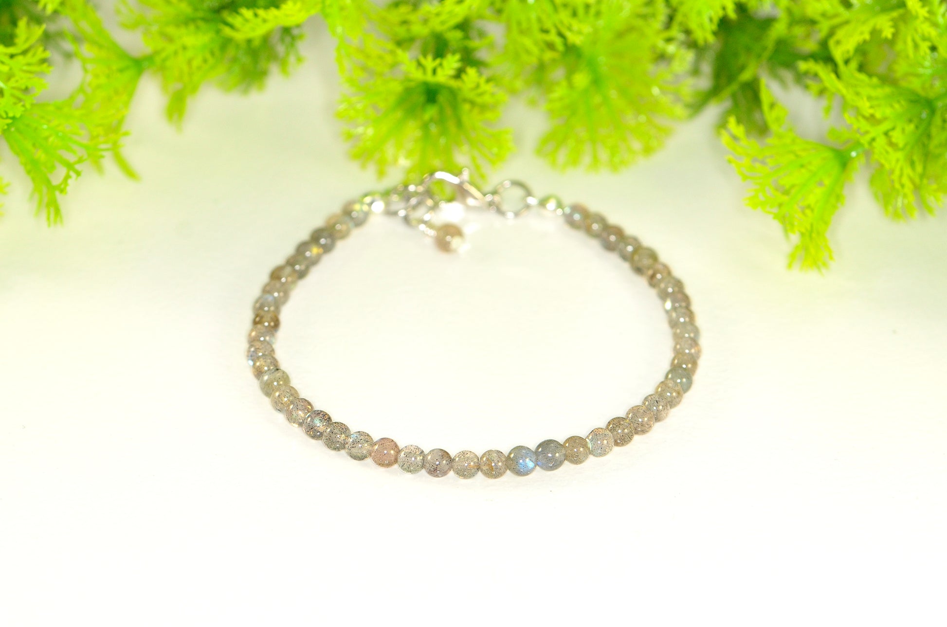4mm Natural Labradorite Bracelet for women/men.