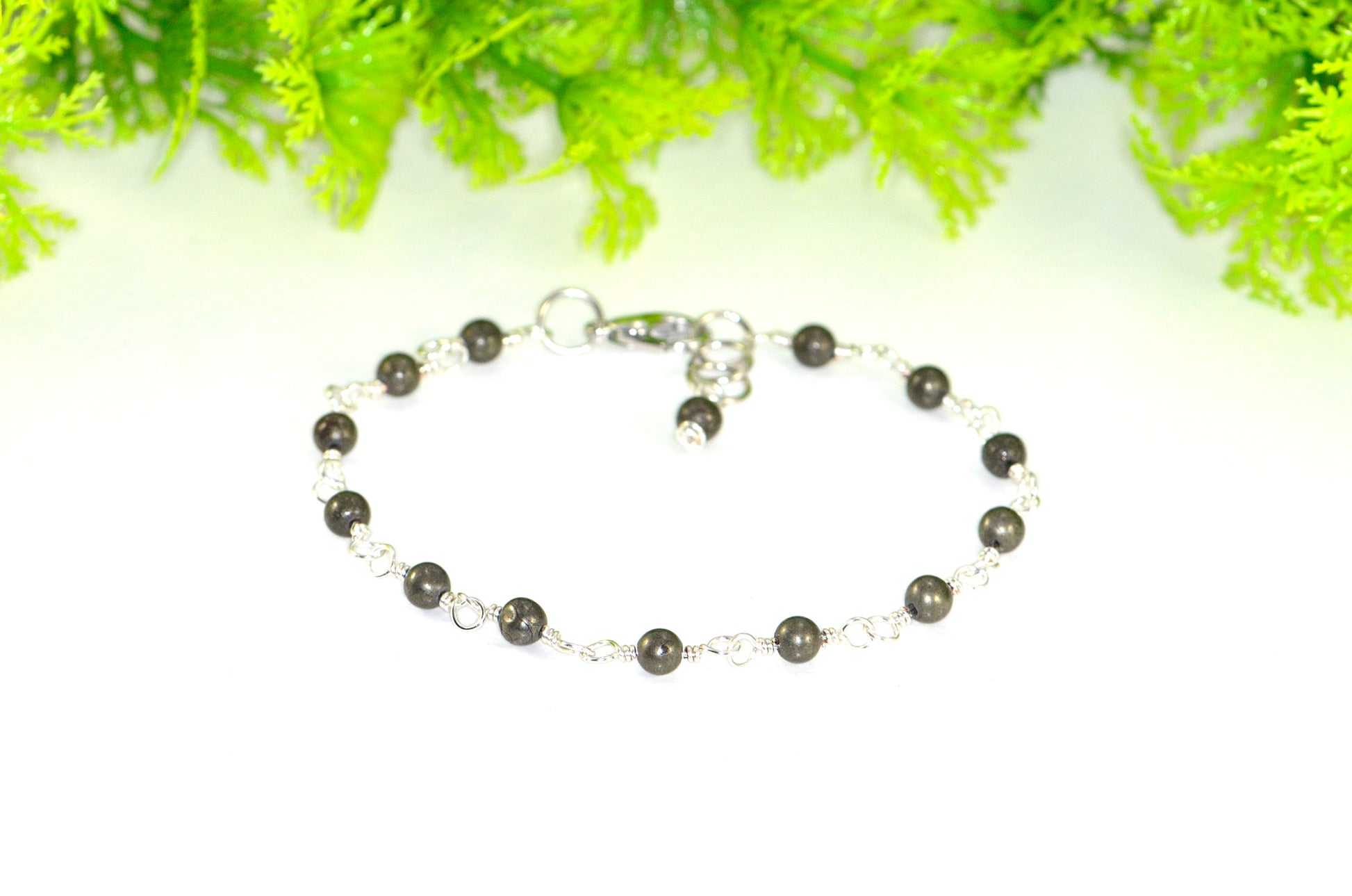 4mm Natural Pyrite Link Bracelet with Clasp.