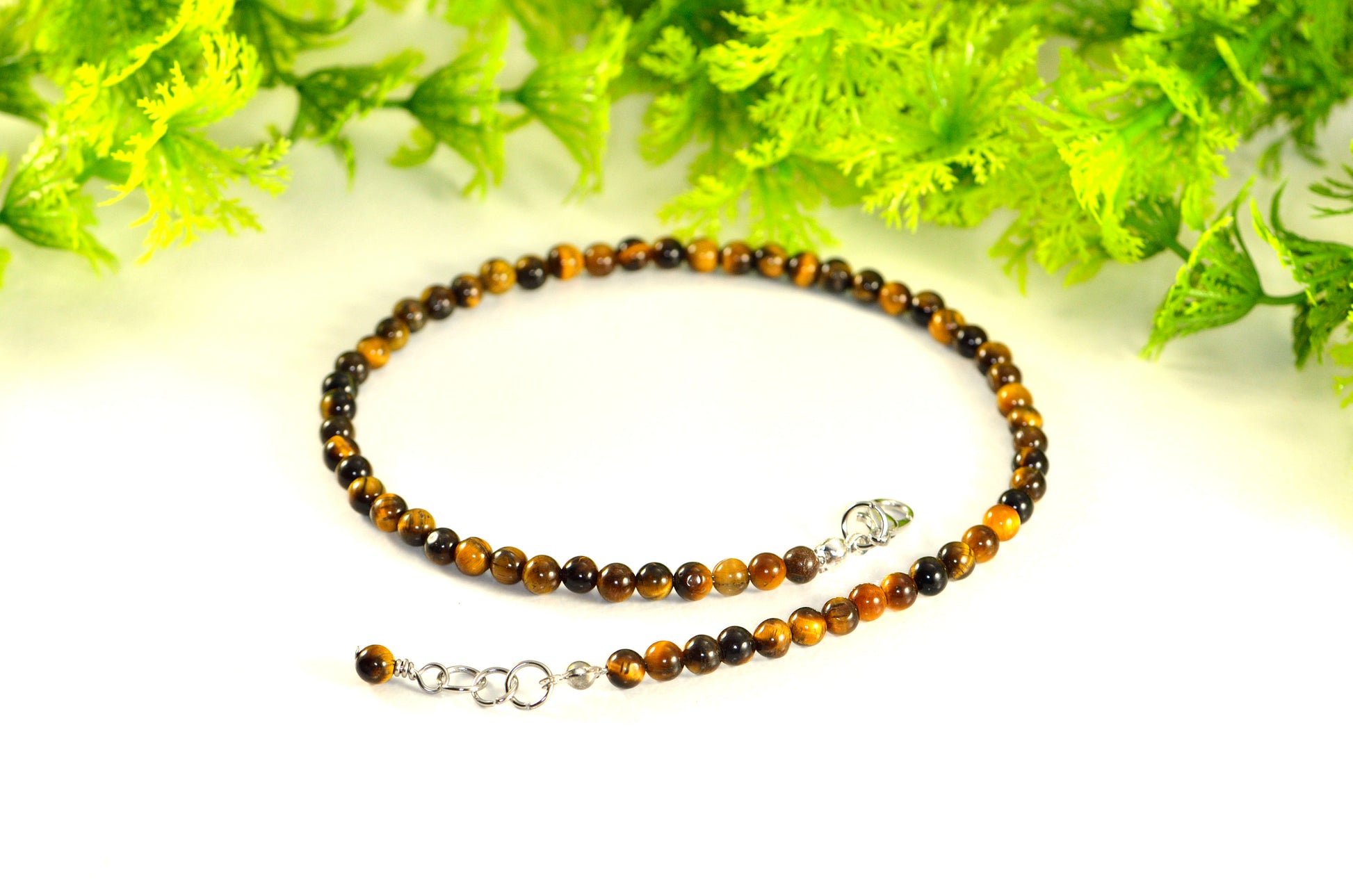 4mm Natural Tiger's Eye Choker Necklace with clasp and a cute little dangle.