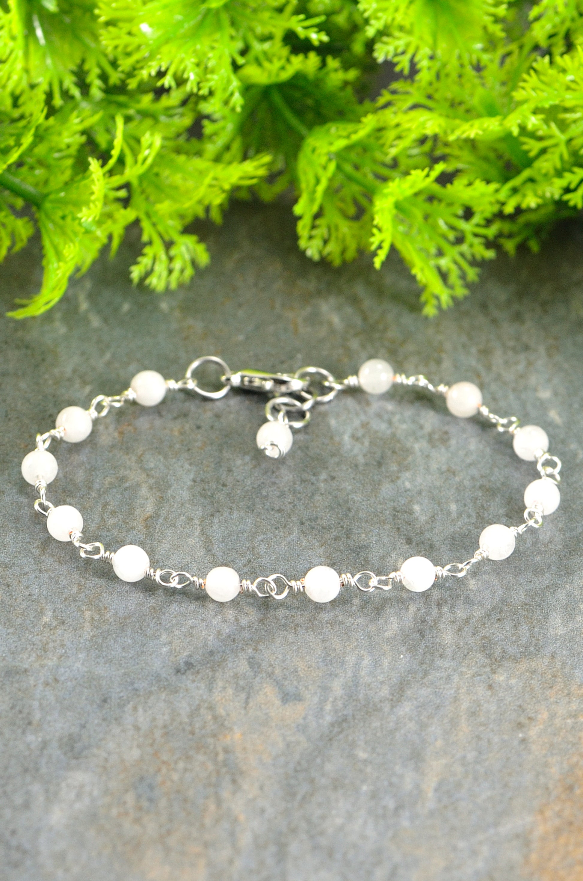 Close up of 4mm Rose Quartz Link Bracelet.
