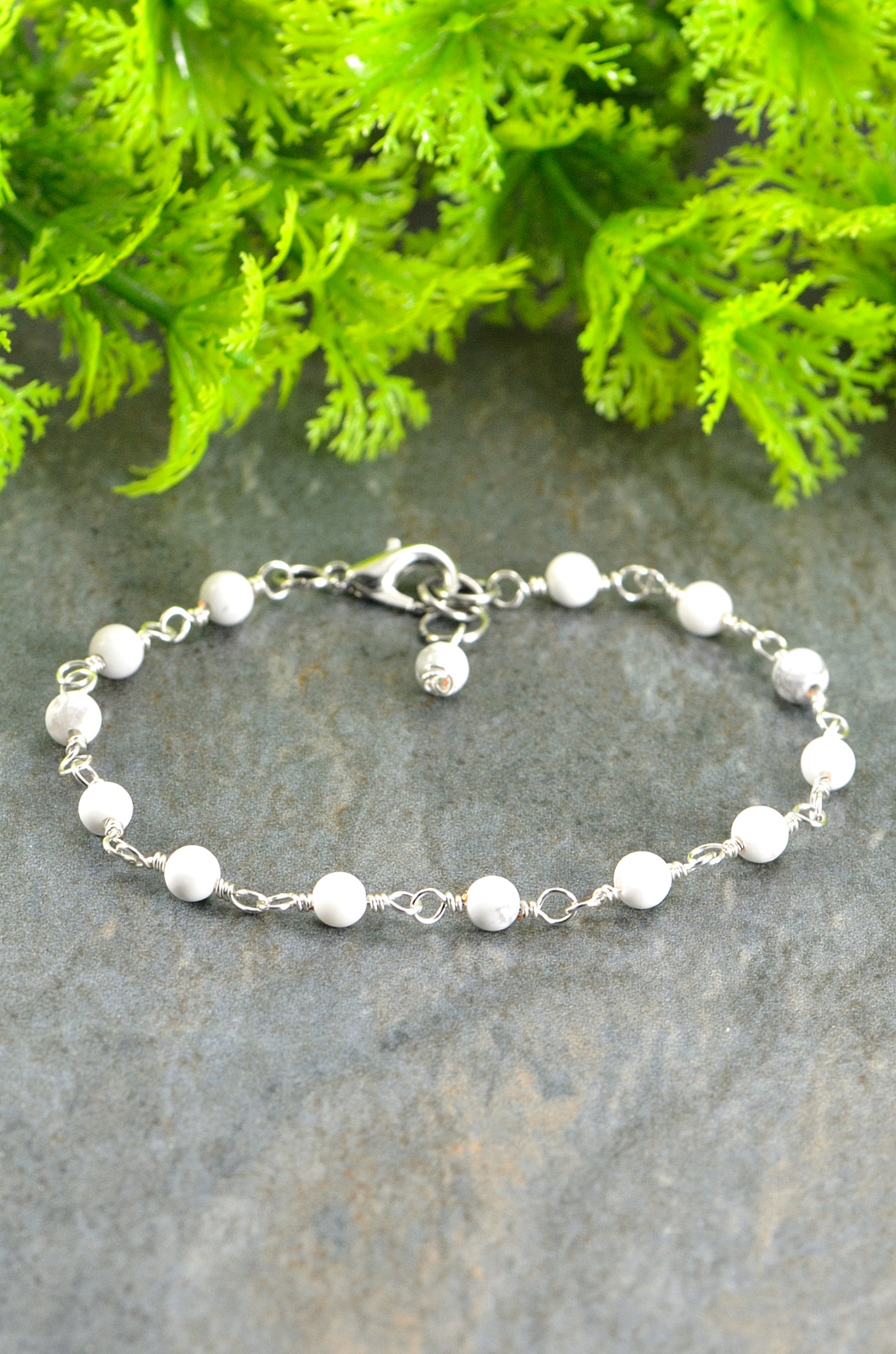 Close up of 4mm White Howlite Link Bracelet.