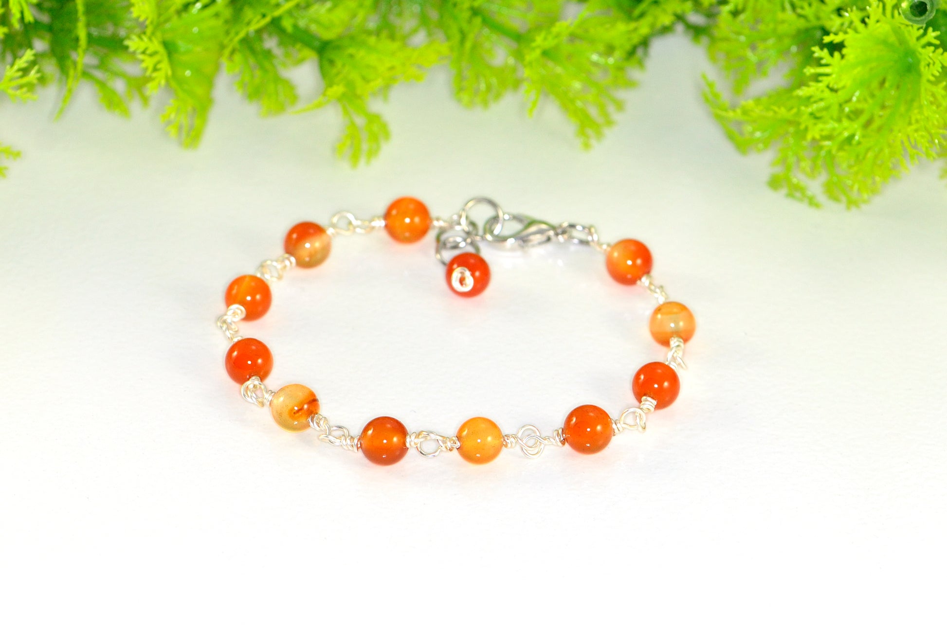 6mm Carnelian Link Bracelet for Women with clasp.