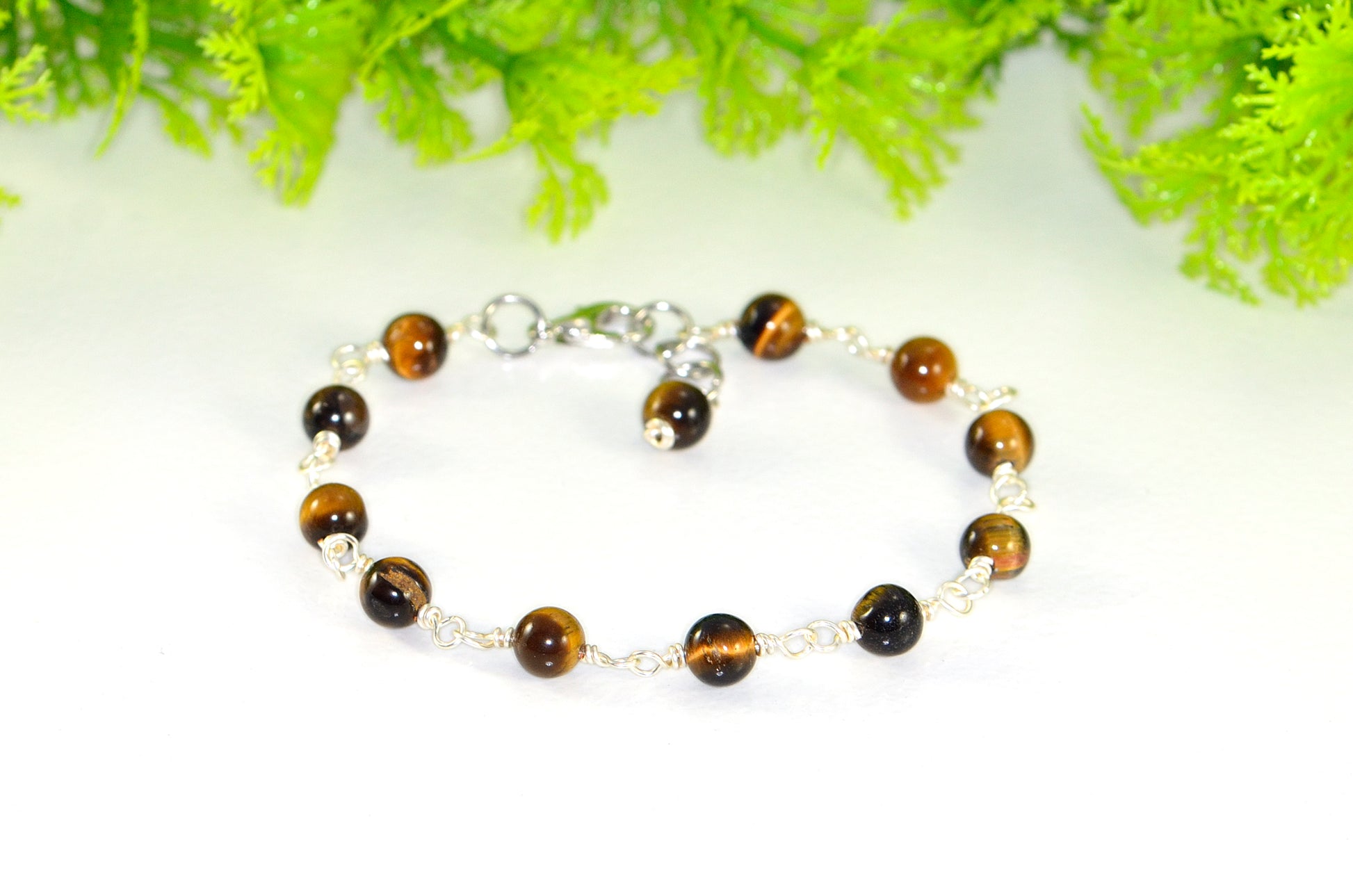 6mm Tiger's Eye Link Chain Bracelet with clasp.