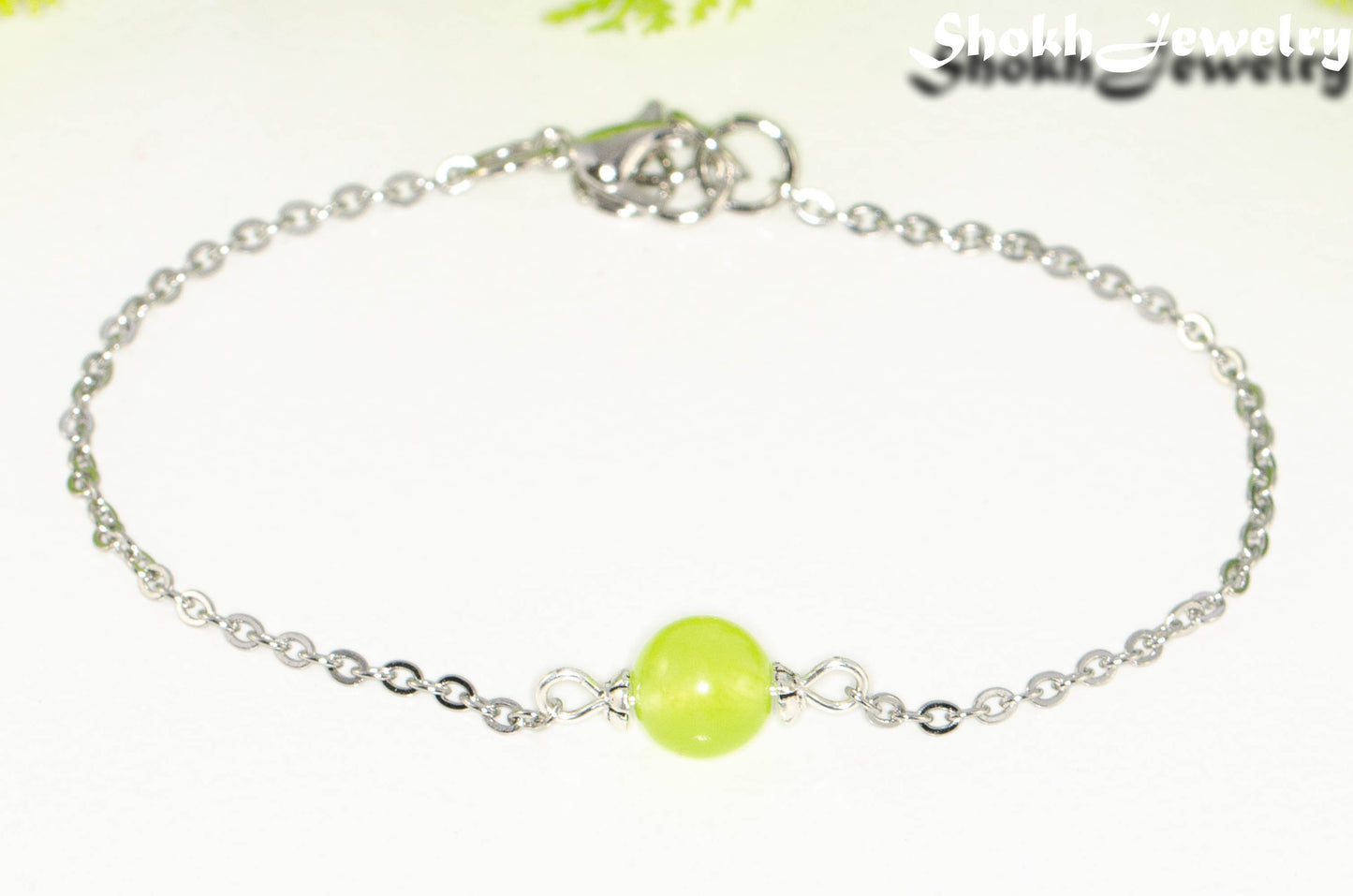 Close up of 8mm Peridot and Chain Anklet.