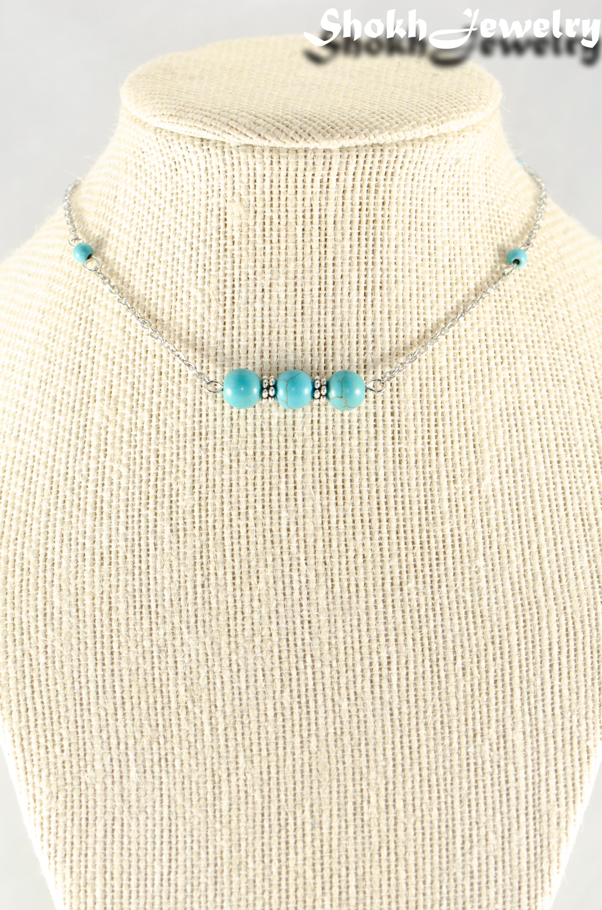 Close up of Natural Turquoise Howlite and Chain Choker Necklace.