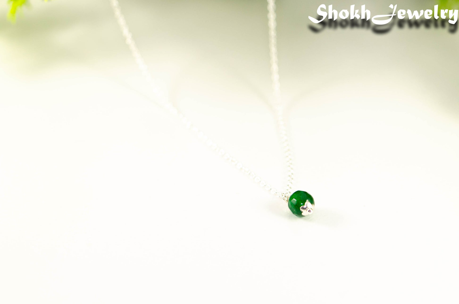 Dainty Emerald Choker Necklace